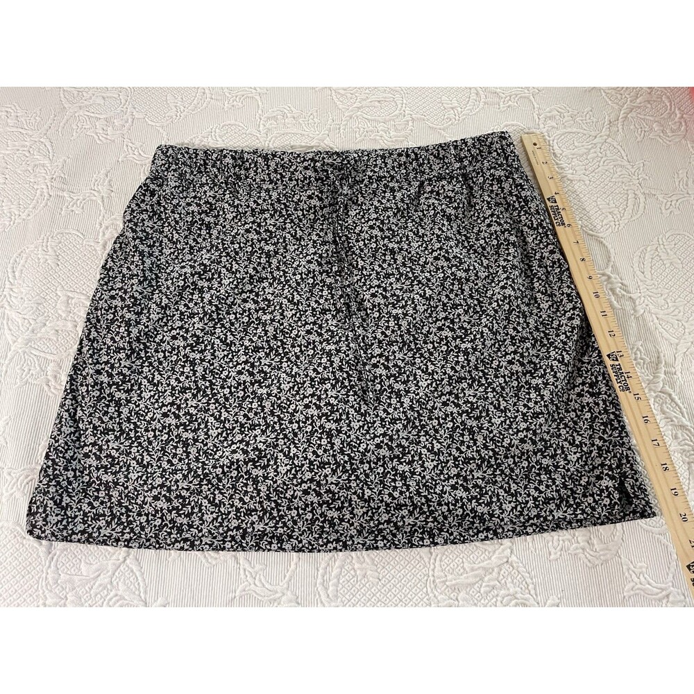 J. Jill Fit Pull On Skort Skirt Black Floral Pockets Tennis Ladies XL